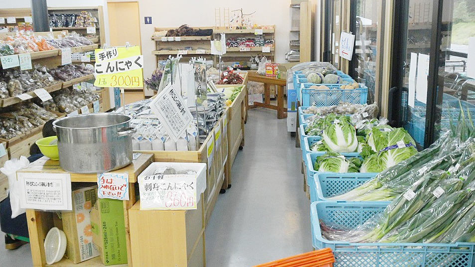 森の駅　大島青空市場　野菜直売コーナー